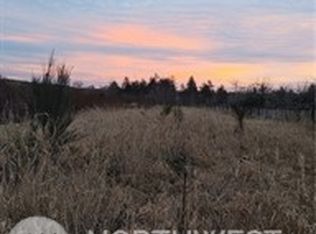 3 Xx First St, Cosmopolis, WA 98537