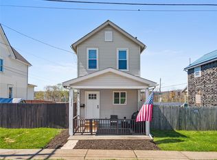2235 Adams St, Natrona Heights, PA 15065