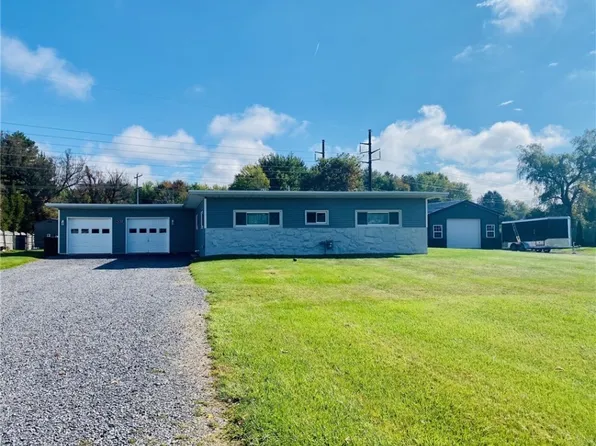 7670 Totman Rd, North Syracuse, NY 13212