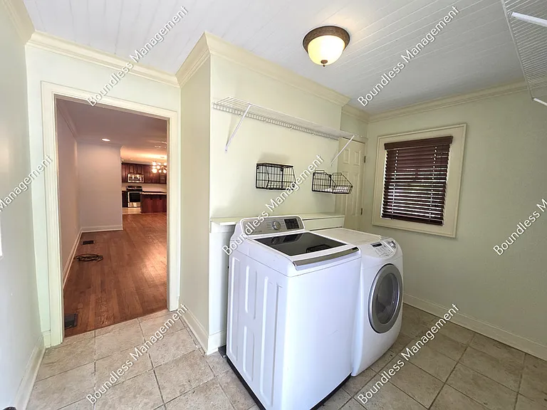 2533 Sylvan Rd — Photo 16