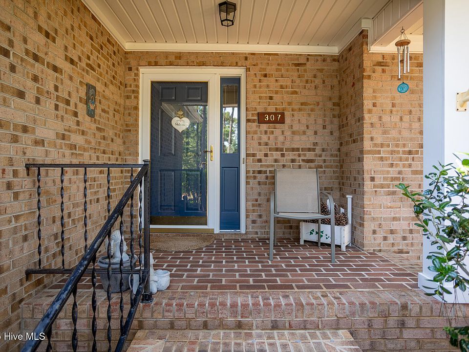 2nd image of 307 Laforet Court