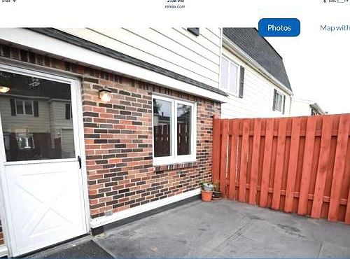 1st image of 17 Stoneledge Ct #17
