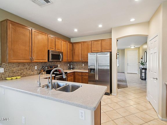3rd image of 10224 S 175TH Avenue
