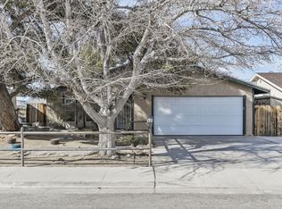 932 W Saint George Ave, Ridgecrest, CA 93555