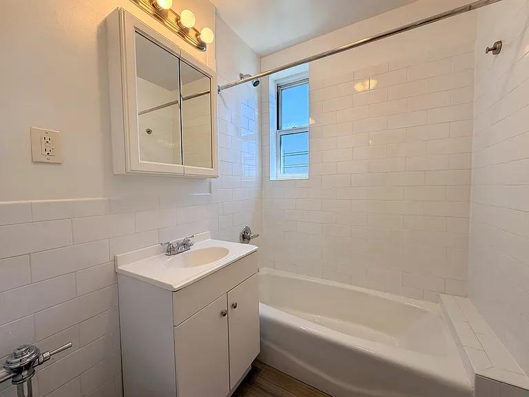 8210 19th Ave #62 — Photo 7