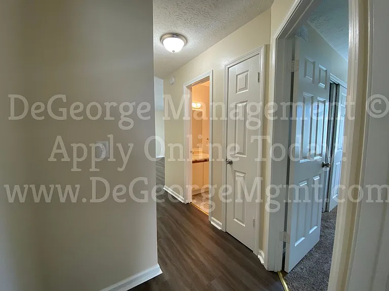 Pine Ridge Apartments — Photo 62