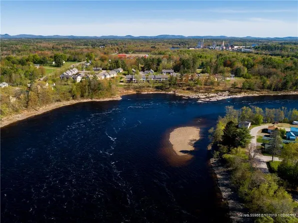 46 River Village Drive #46, Milford, ME 04461