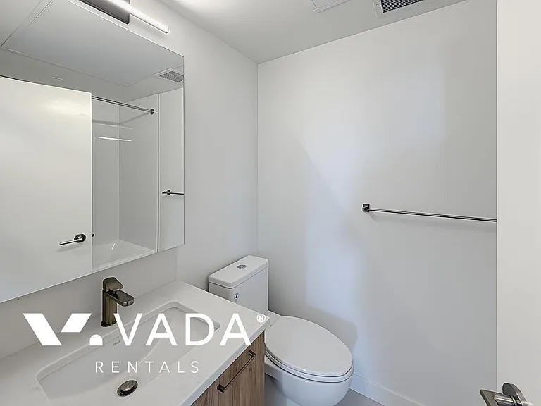82 1st St #202 — Photo 12