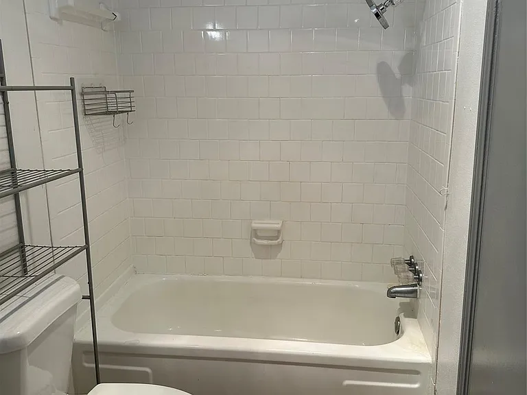 3535 Nasa Road 1 Pkwy #52 — Photo 5