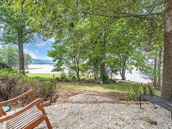 5th image of 200 Anthony Home Rd
