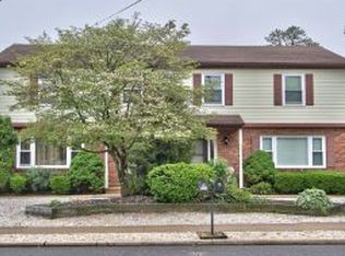 144 Bay Shore Dr, Barnegat, NJ 08005