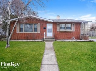 18062 Exchange Ave, Lansing, IL 60438