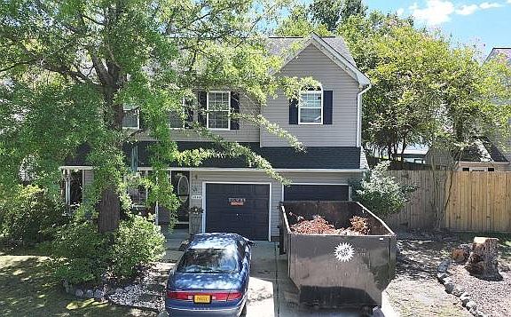 4th image of 1844 Laurel Oak Ln