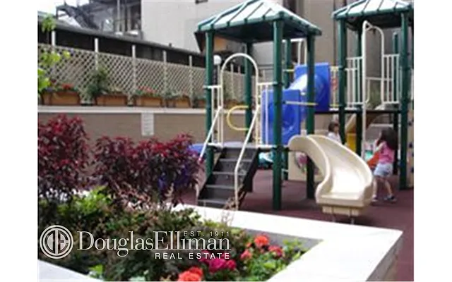 Rented by Douglas Elliman | media 30