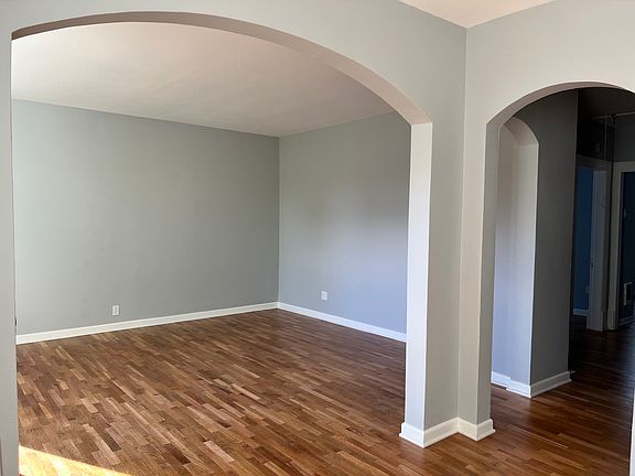 2nd image of 411 N M St #A