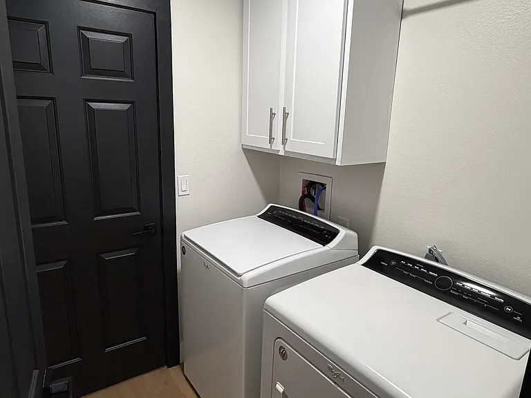 10769 Oak Glen Cir — Photo 13