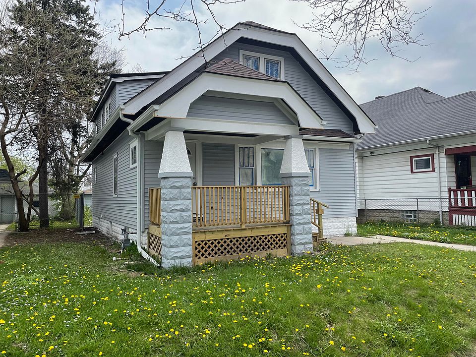 2nd image of 3324 N 41st St