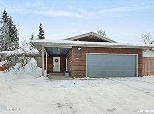 8521 Solar Dr, Anchorage, AK 99507