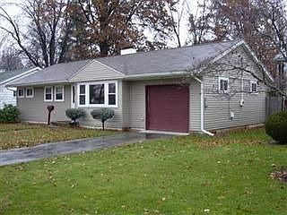 2nd image of 18 Marian Dr