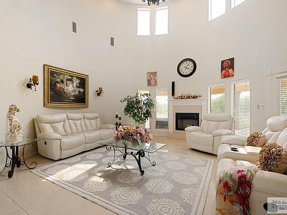 3rd image of 8355 Baker Ln