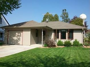 1008 8th Ave, Grafton, WI 53024