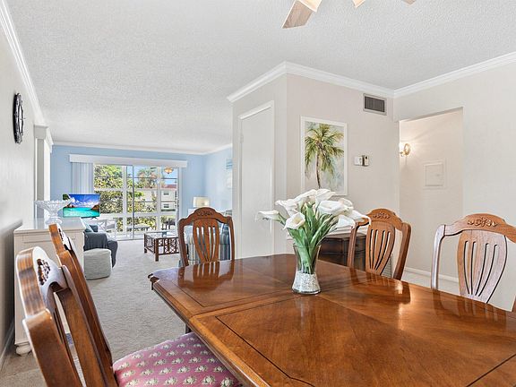 5th image of 78 Royal Oak Drive #207