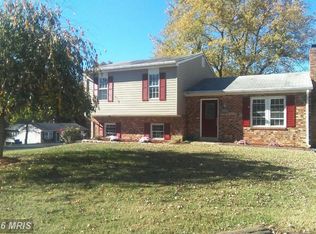 10700 Westwood Ln, Waldorf, MD