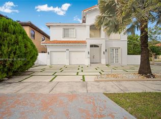 15379 SW 20th Ln, Miami, FL 33185