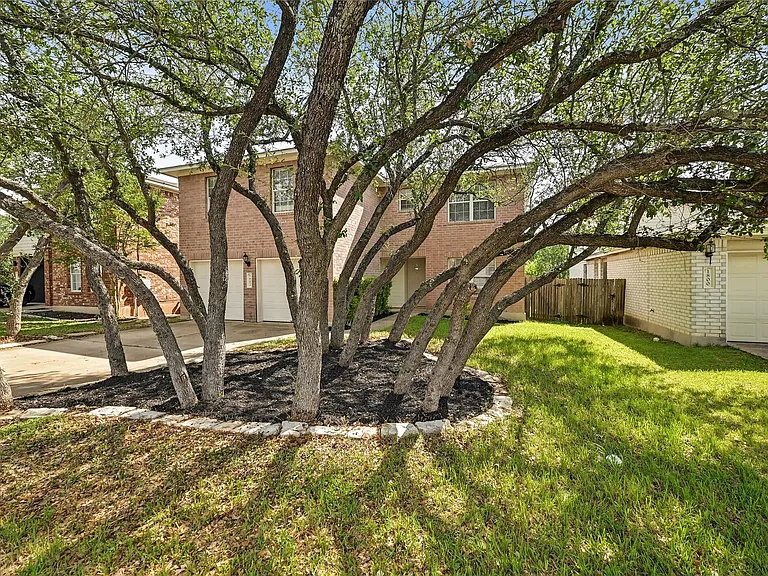 1802 Vanderhill Cv — Photo 5