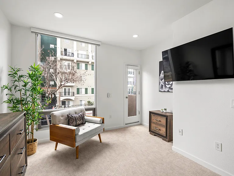 1601 Kettner Blvd #21 — Photo 22