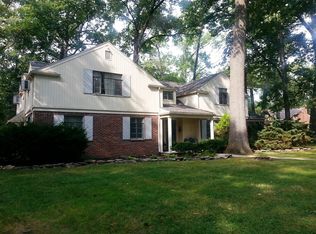 4110 Dunkirk Rd, Ottawa Hills, OH 43606