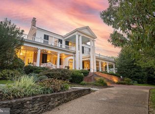 305 Charles Alexander Ct, Alexandria, VA 22301