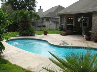 6323 Amherst Dr, Ocean Springs, MS 39564