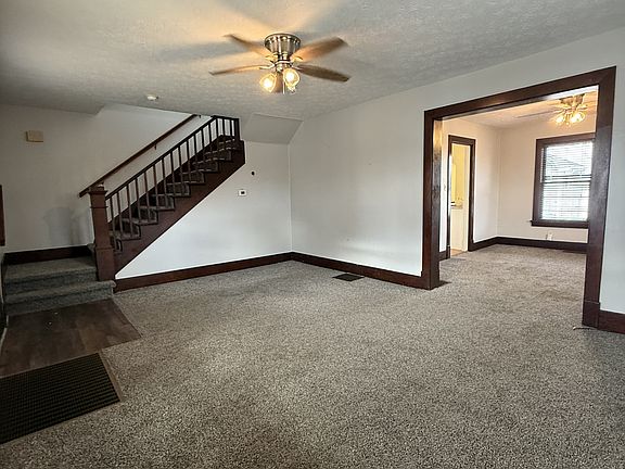 3rd image of 3221 Wayne Ave
