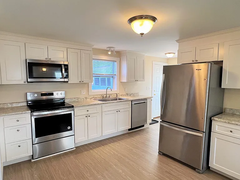 175 Northern Ave #1 — Photo 5