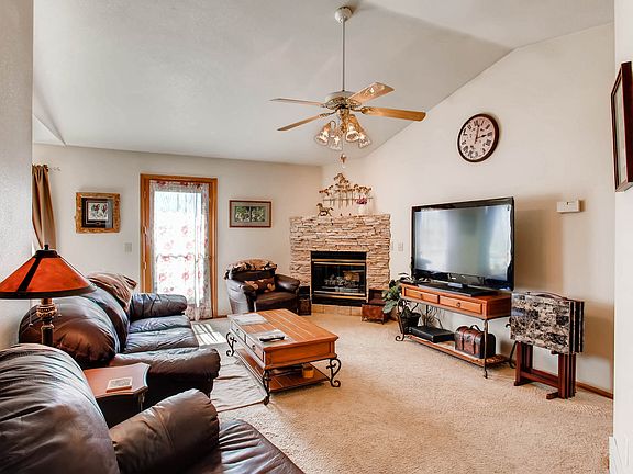 5th image of 1560 Alta Plaza Cir