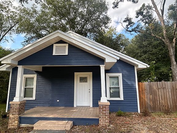 2nd image of 315 Critz St