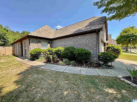4th image of 2726 Oxmoor Glen Dr