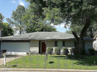 9809 Wren St, La Porte, TX 77571