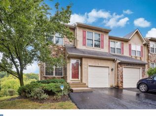 8 Dunkirk Ct, Eagleville, PA 19403