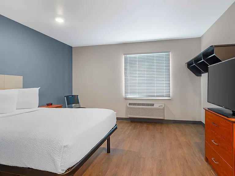 Studio Suite - 1 Full Bed