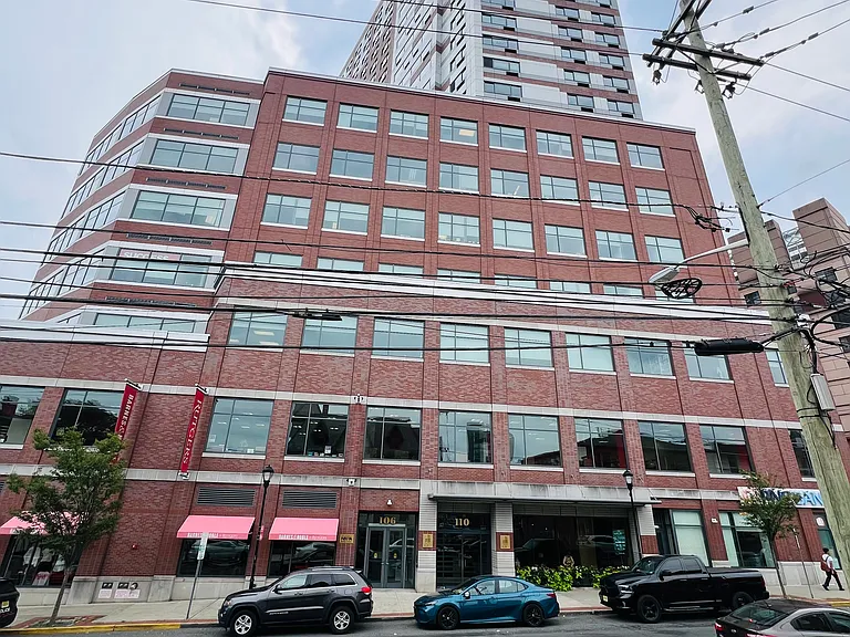 110 Somerset St #2103 — Photo 19