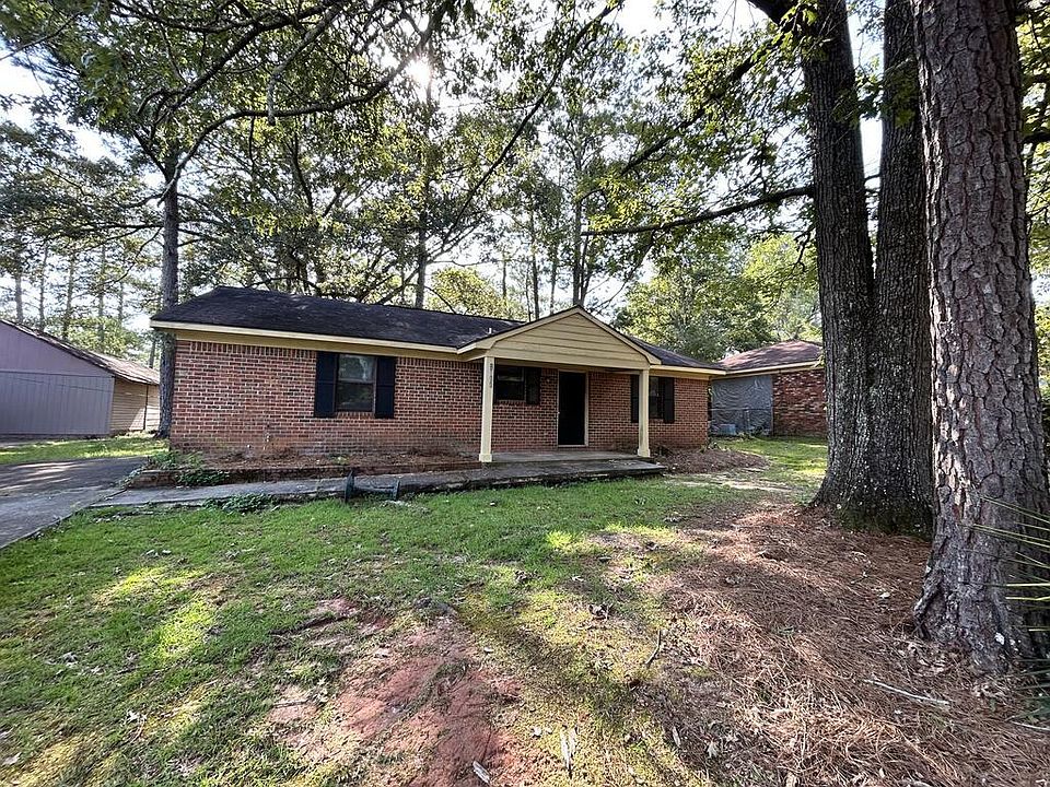 1st image of 2022 Beachview Dr