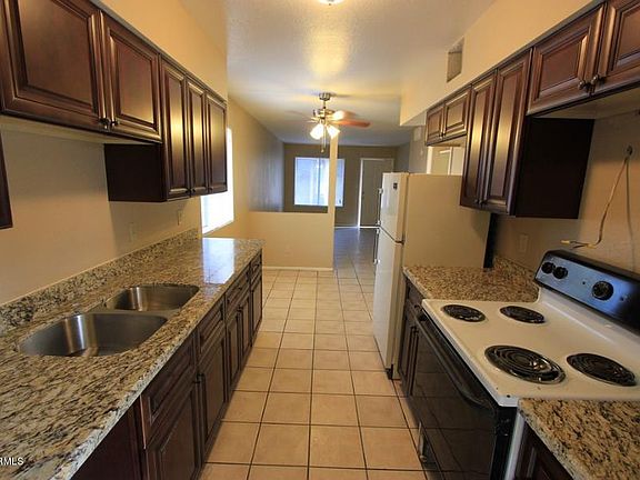 5th image of 112 W Inglewood St #4