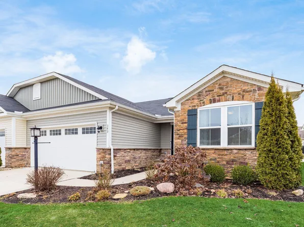 343 Amelia Ln, Delaware, OH 43015
