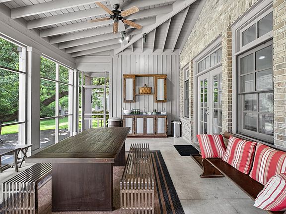 24th image of this home