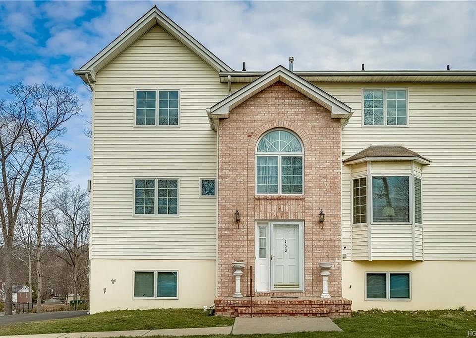 1st image of 160 Horton Dr