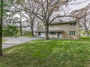 500 N River Rd, Burlington, WI 53105