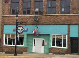 113 N Main St, Viroqua, WI 54665