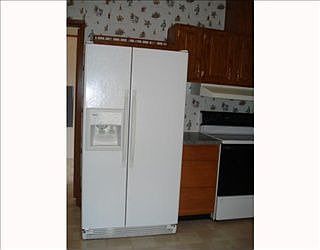 4th image of 28733 Hollingsworth Dr